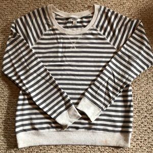 Striped pullover